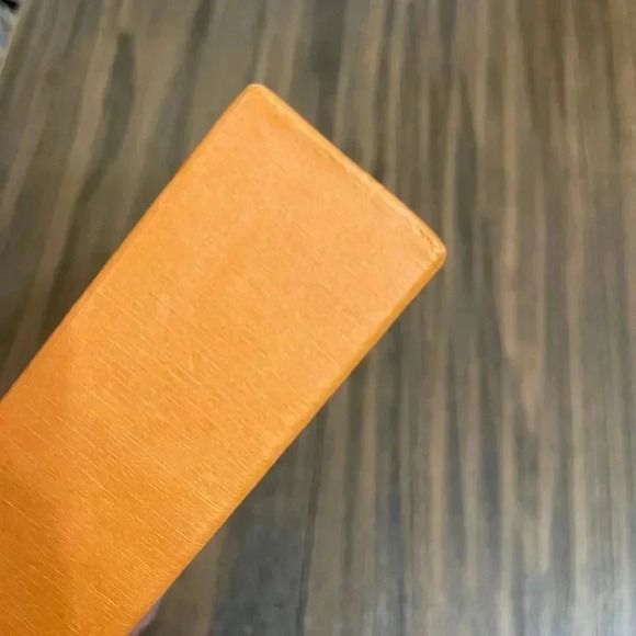 Authentic Louis Vuitton Orange Gift Box, Ribbon, 3” Name Card, and Bag Set - Picture 7 of 16